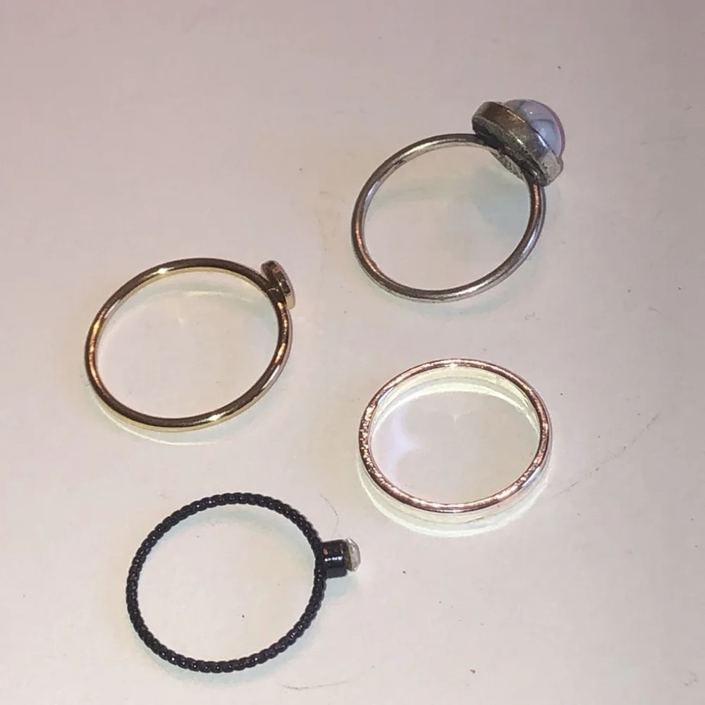Lot of 4 Rings Boho Gold Tone Silver Tone Various Sizes
